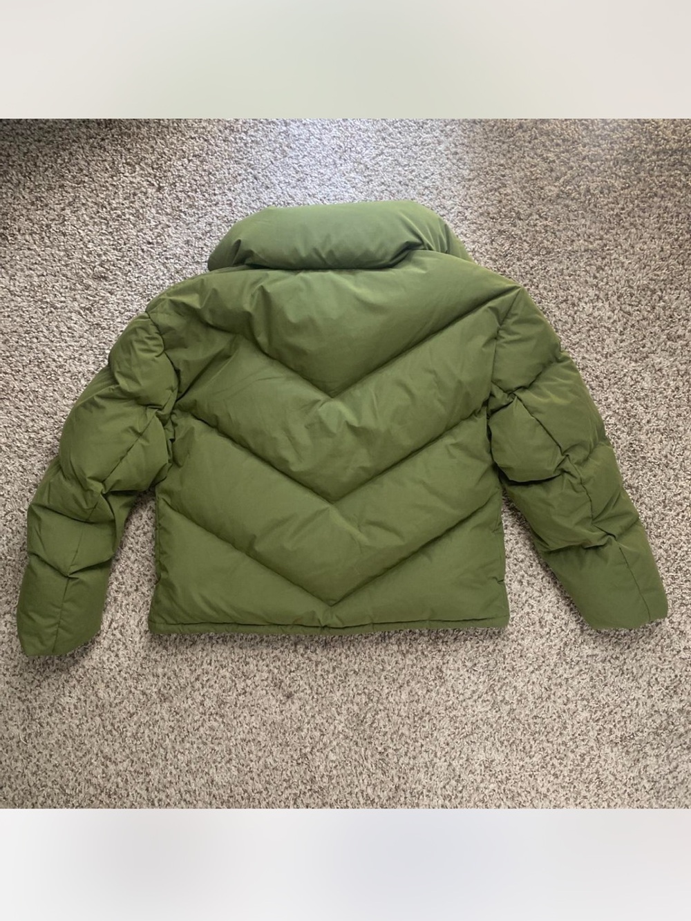 NWT Aritzia Wilfred Olive Green Puffer Jacket size Small 700+ fill - Picture 7 of 7